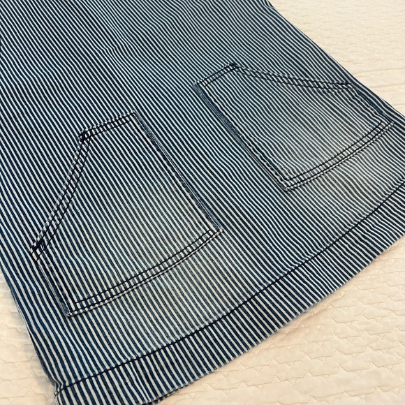 Gymboree, Striped Denim Overall Dress 👗, Size 6 - Picture 3 of 6